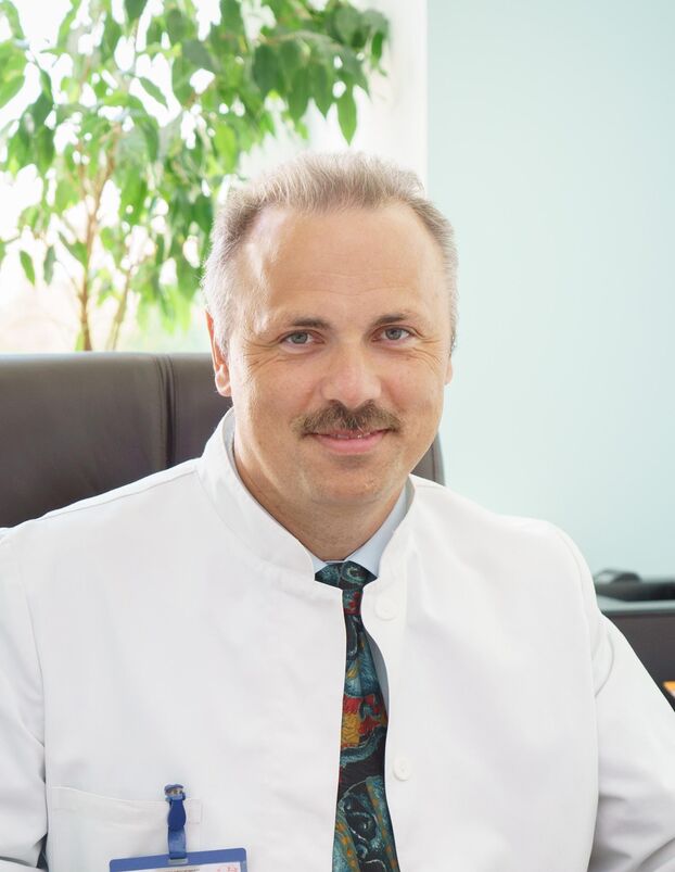 Docteur cosmétologue Jeff Cravo